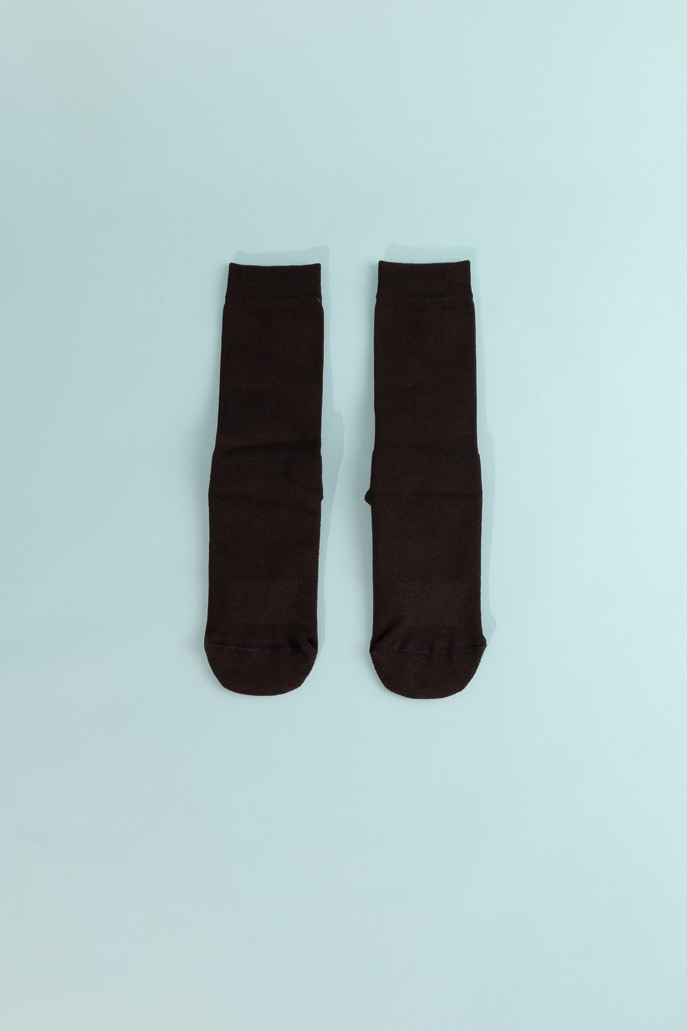 Laceflower Flower Of The Mountain Hiking Socks in Burgundy, view 4.