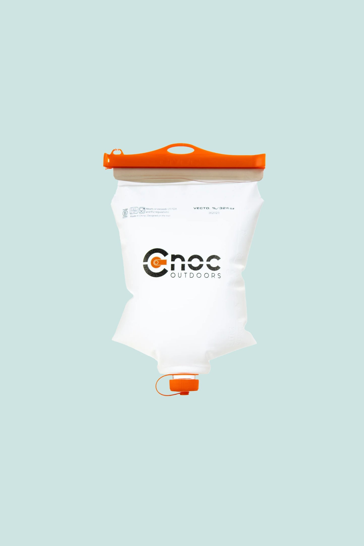 CNOC Vecto 1L Water Bladder 28mm Thread with dual opening system and collapsible design.
