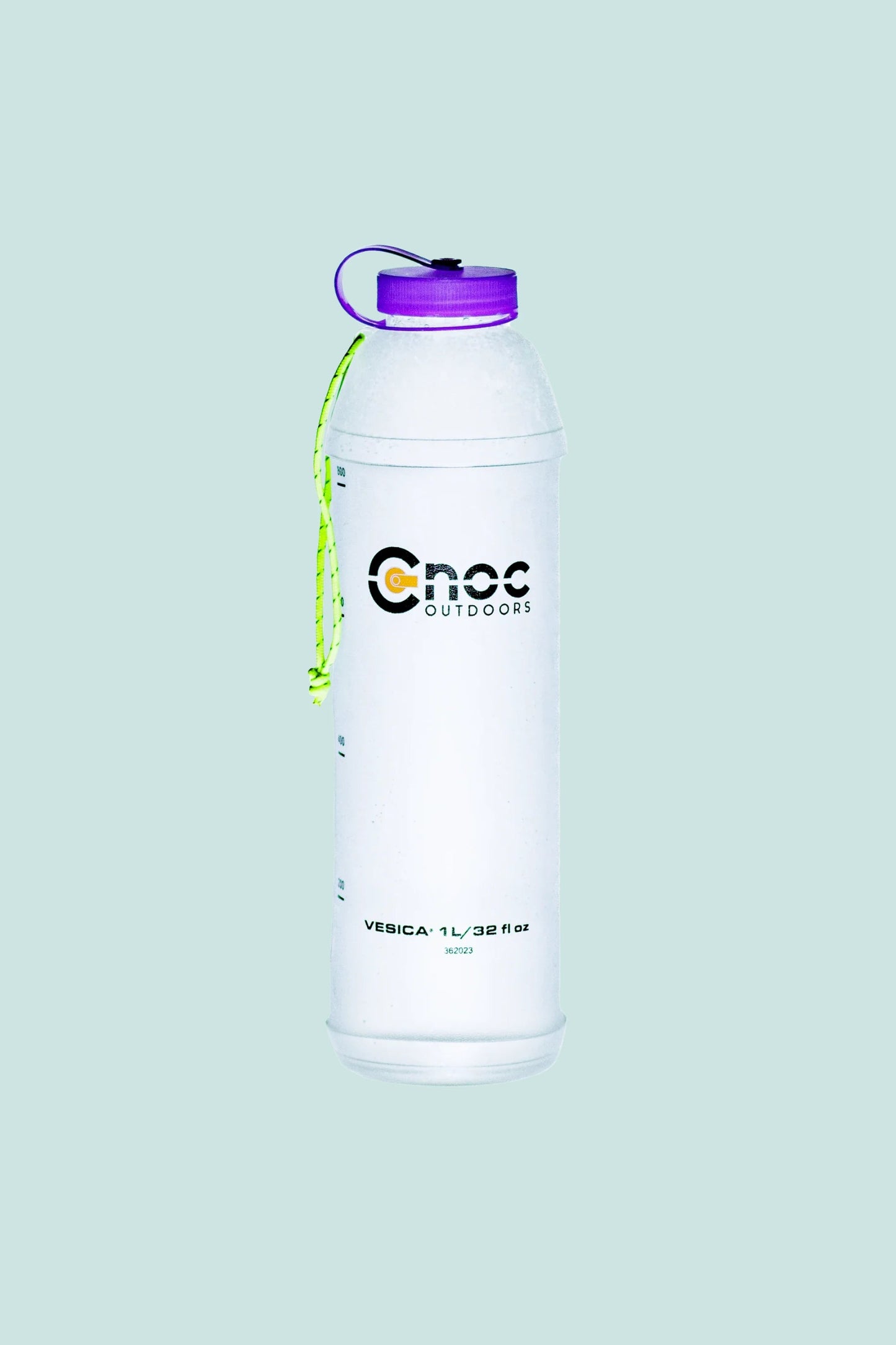 CNOC Vesica 1L Collapsible Bottle 42mm Thread on a pastel background