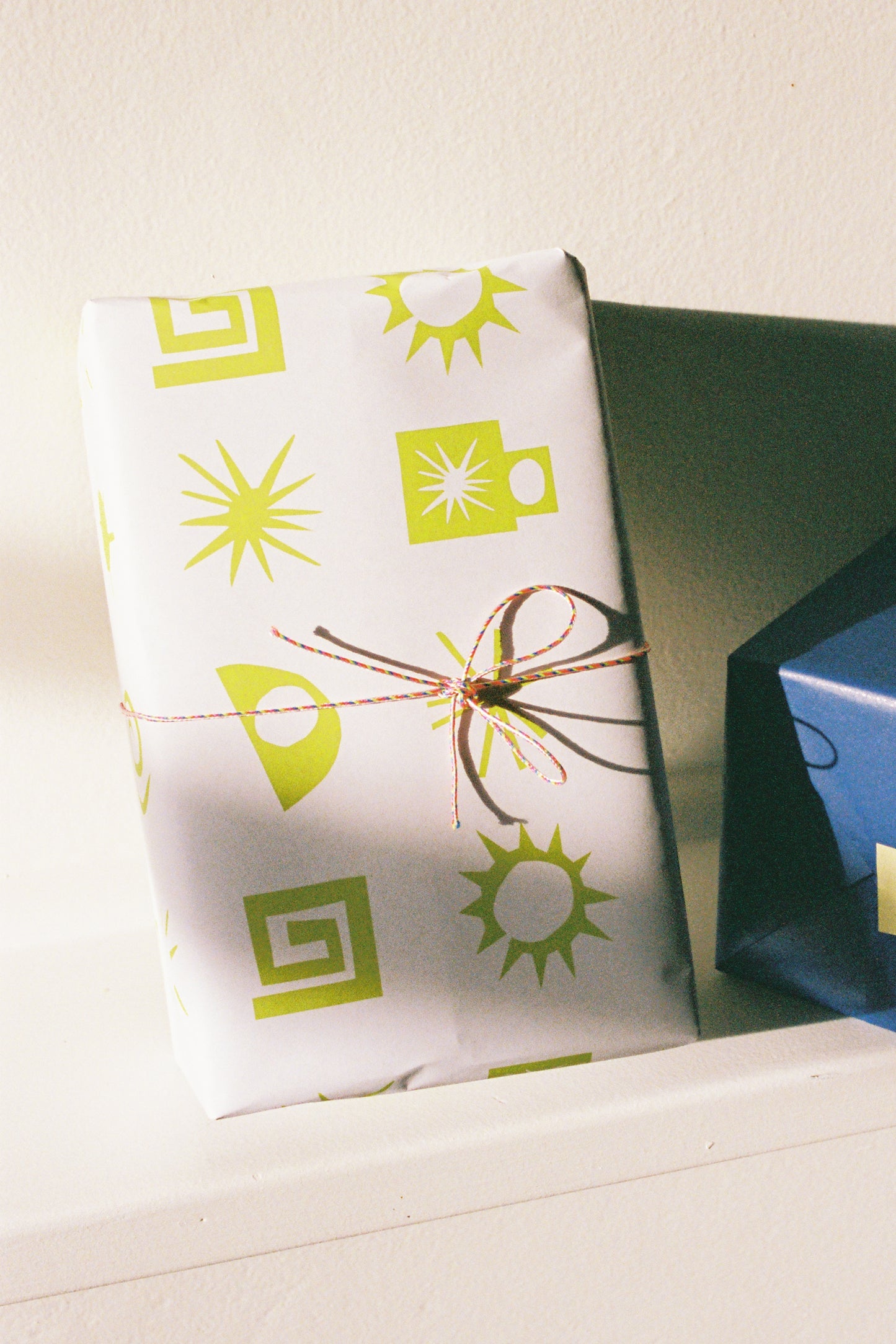 Coffee Outdoors Gift Wrapping, view 3.