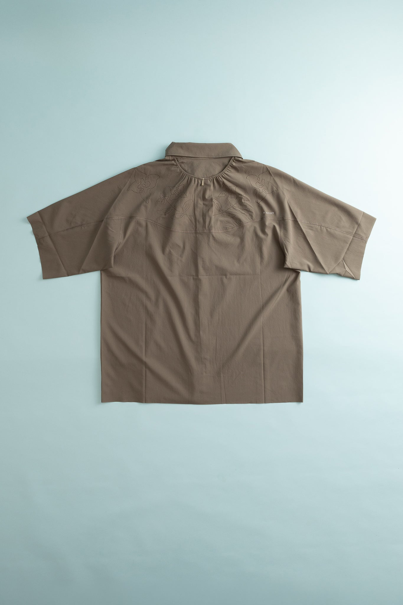 Satisfy PeaceShell™ River Shirt Short Sleeve in Falcon, view 3.