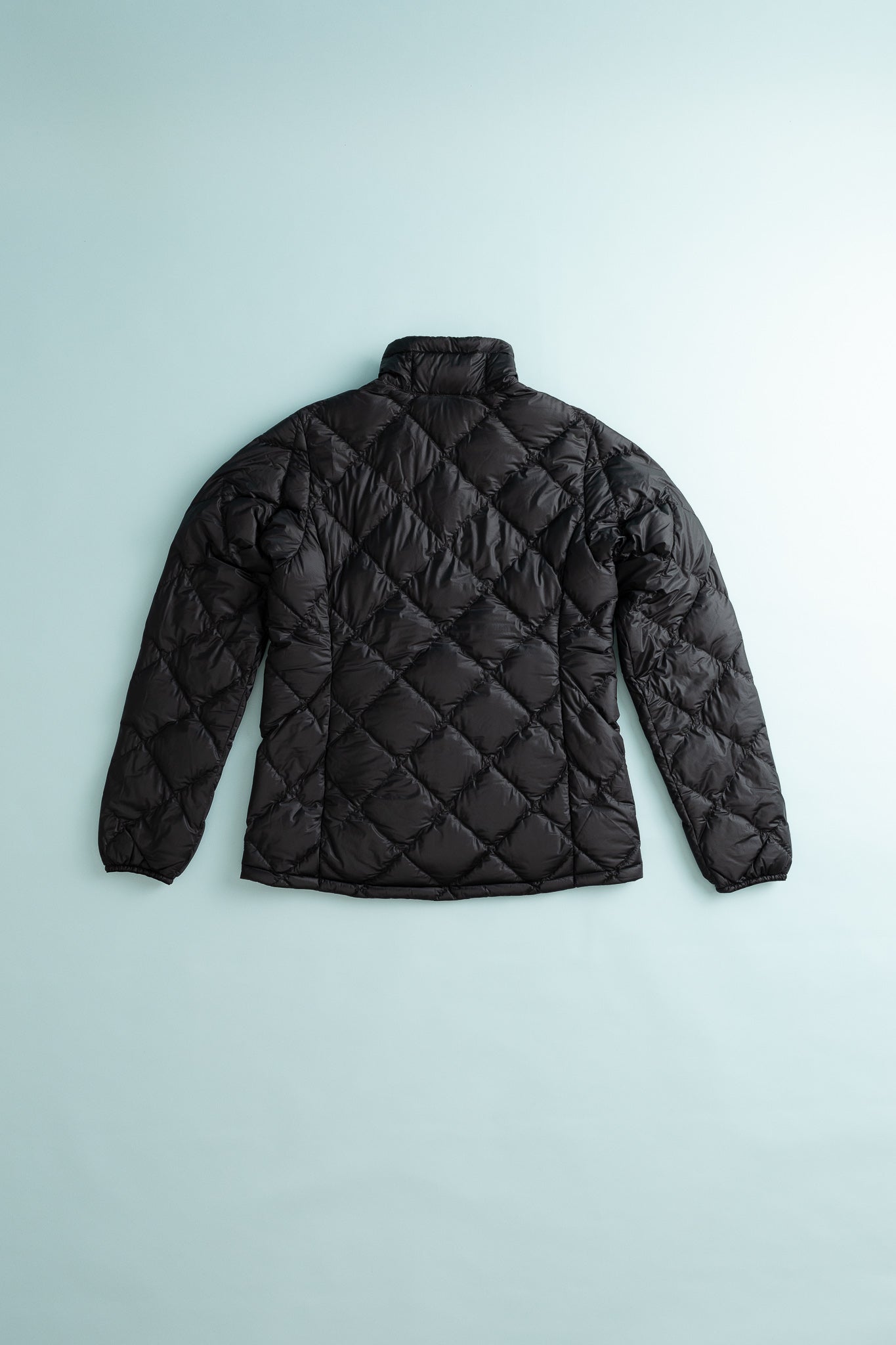 Montbell US Women's Superior 800 Down Jacket in Black, view 5.