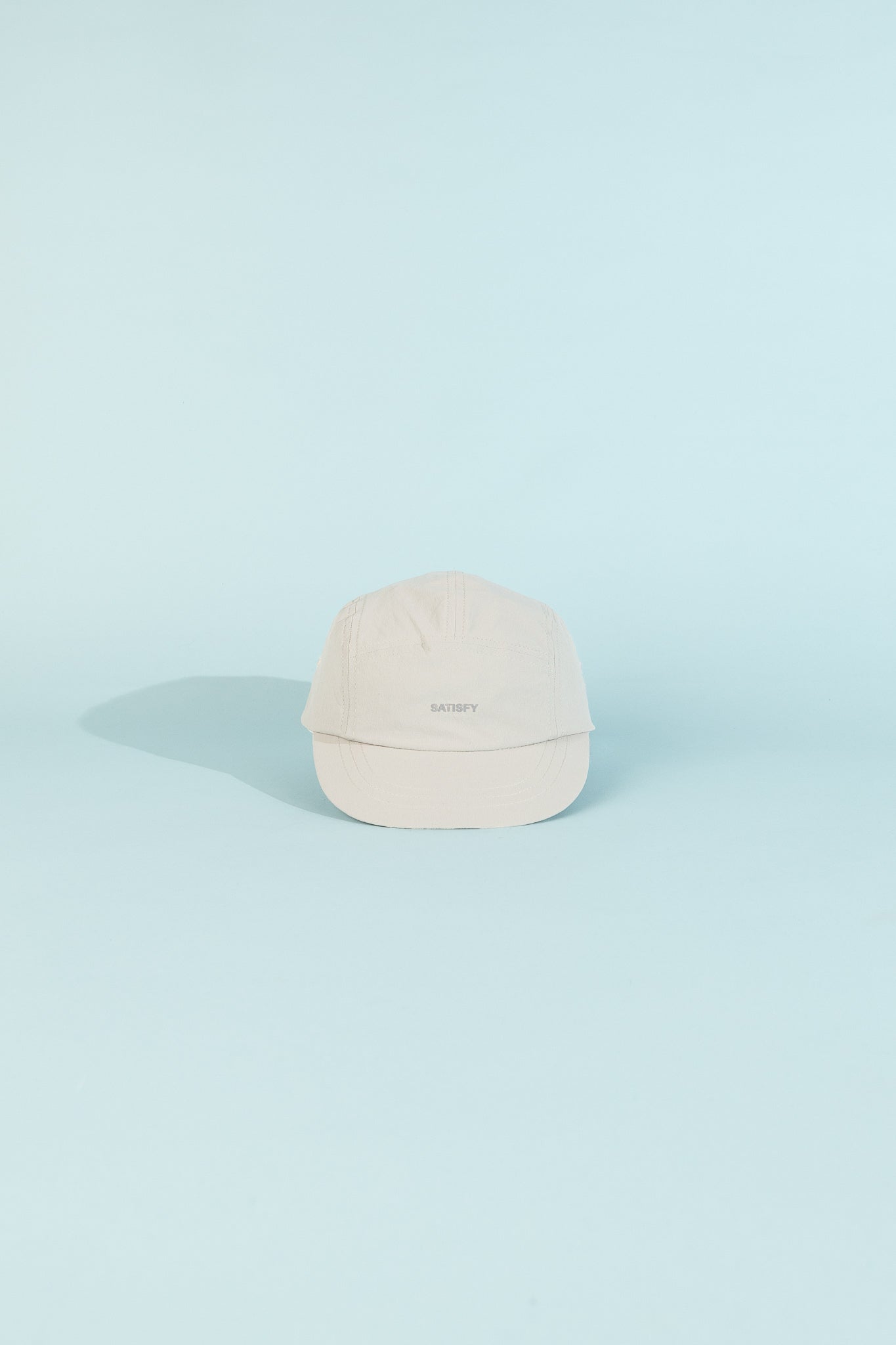 Satisfy PeaceShell™ Cordura® Trail Cap in Light Grey.