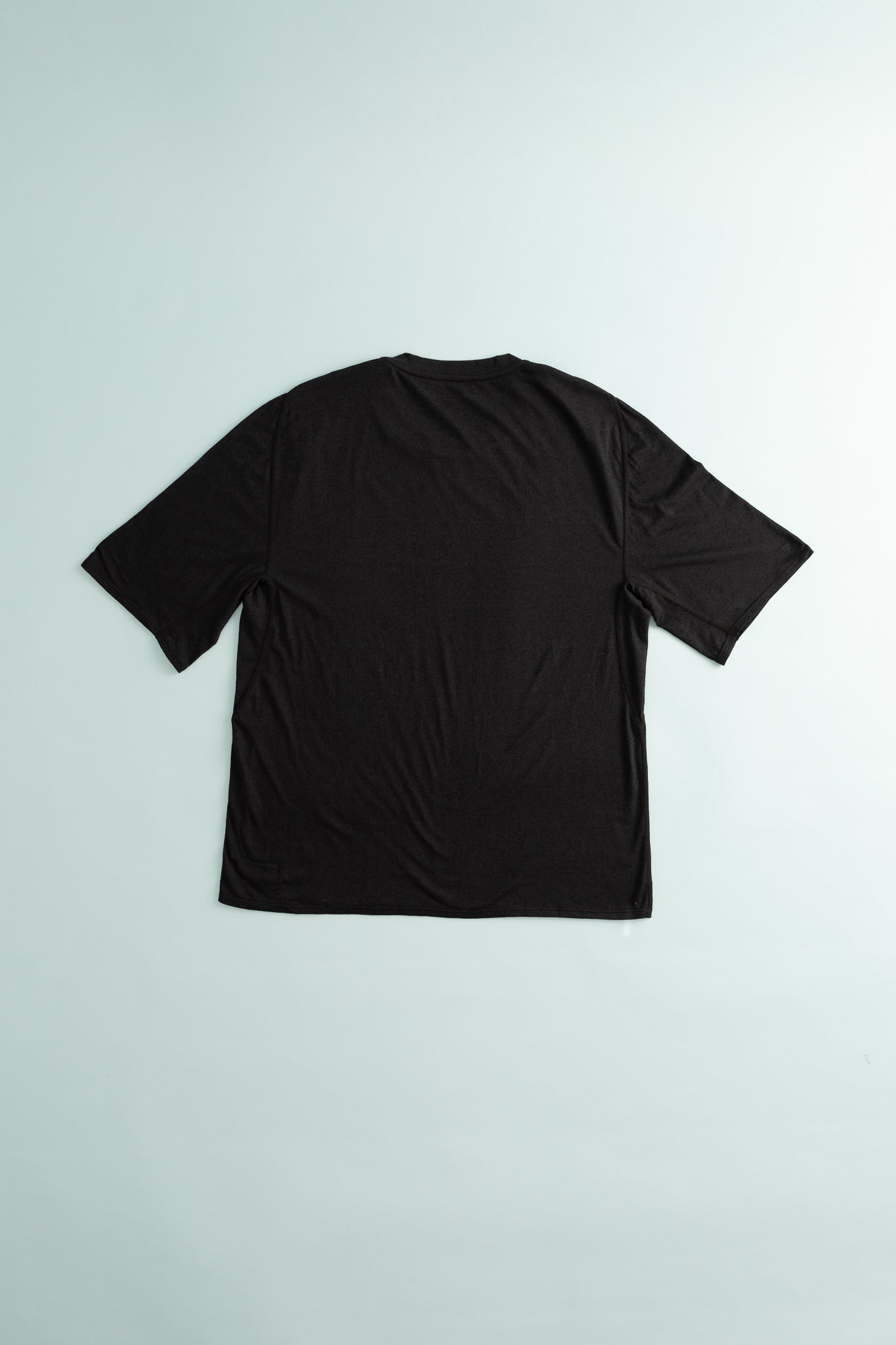 Portal Drift Merino Tee in Black Beauty, view 2.