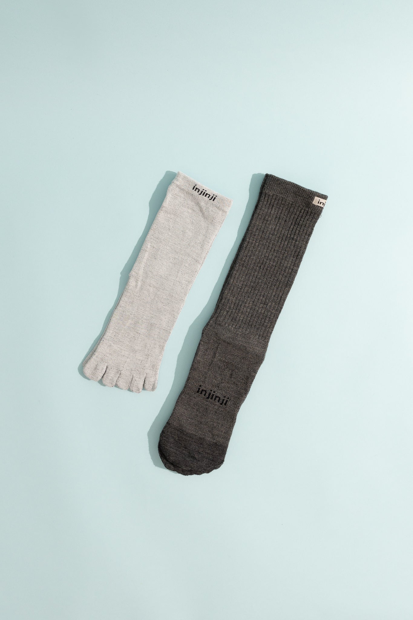 Men's Outdoor Hiker & Toe Sock Liner - Grey set, featuring a toe sock liner and a cushioned hiker sock.