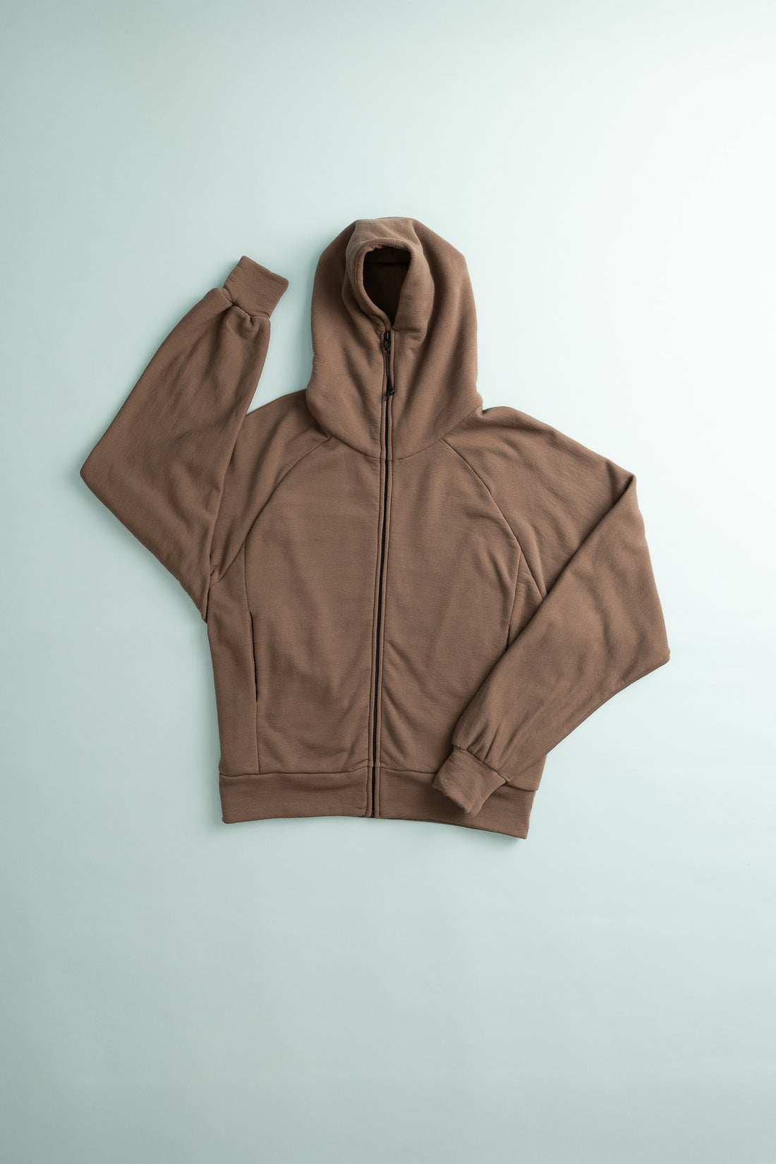 Gnuhr Power Hoodie v1.5 in Iron, view 4.