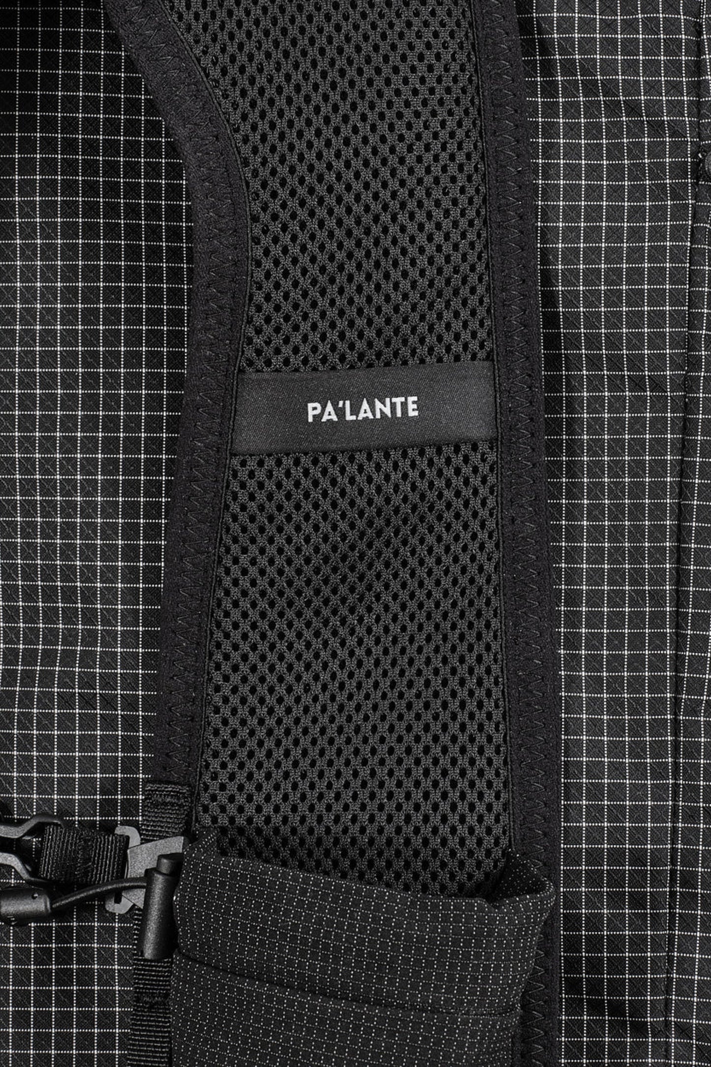 Close-up of the Pa'lante V2 with Joey Straps showing black mesh material and gridstop design on the shoulder strap.