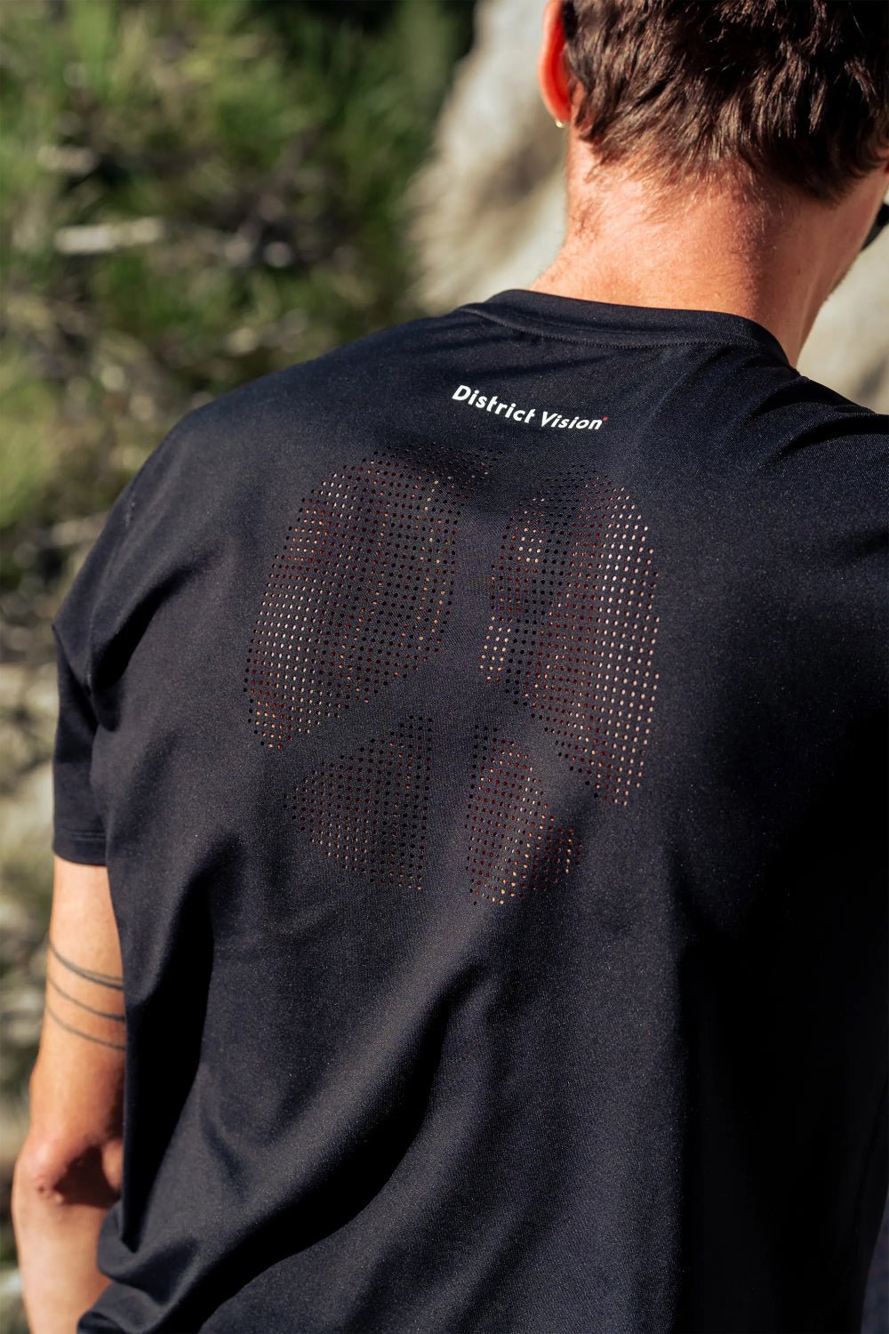 District Vision Aloe Short Sleeve T-Shirt - Black | Coffee Outdoors