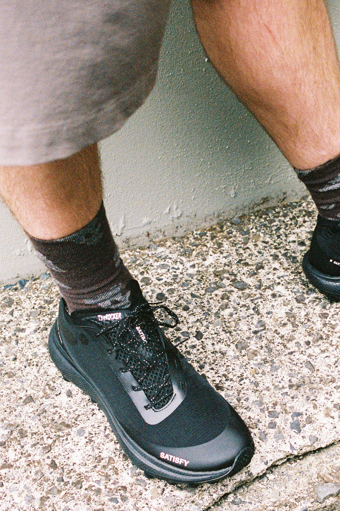 Satisfy TheROCKER in Jet Black, view 9.