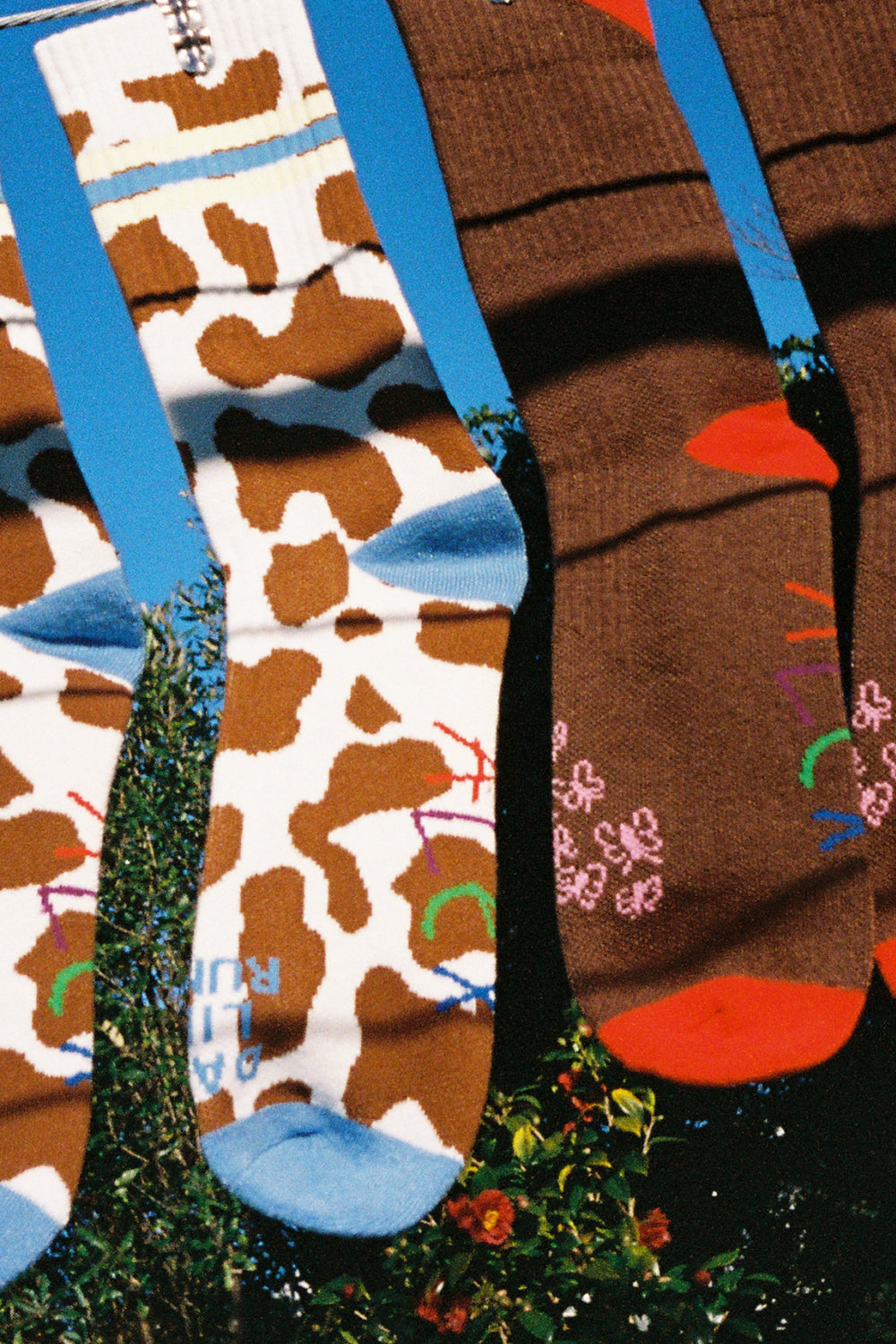 Feet Huggers Socks - Butterflies Brown