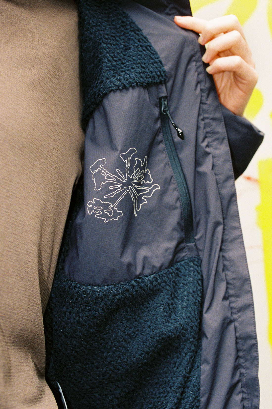 Portal Level Alpha Jacket in Black Beauty, view 4.