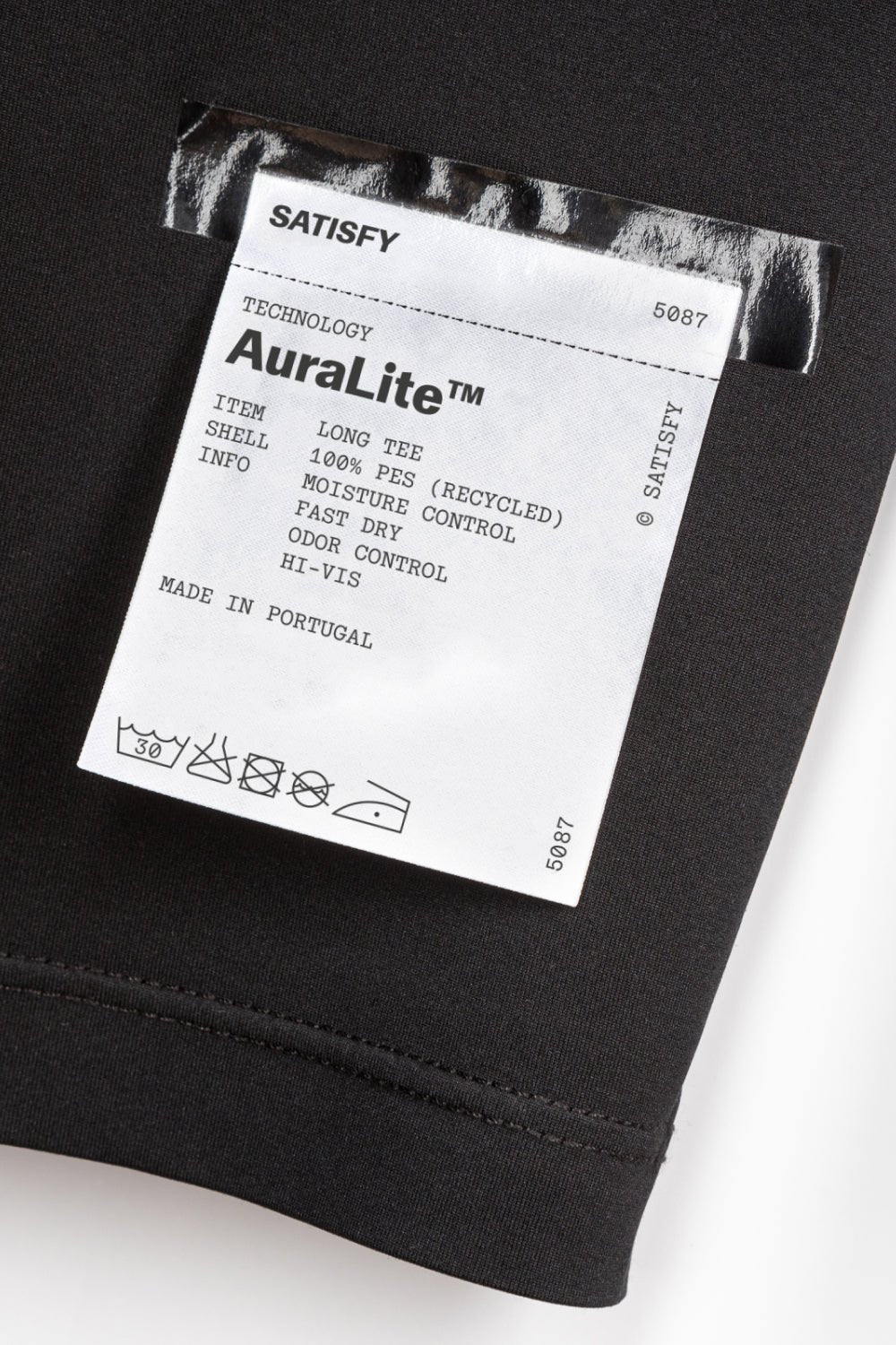 Satisfy AuraLite™ Long Sleeve T-Shirt - Black | Coffee Outdoors