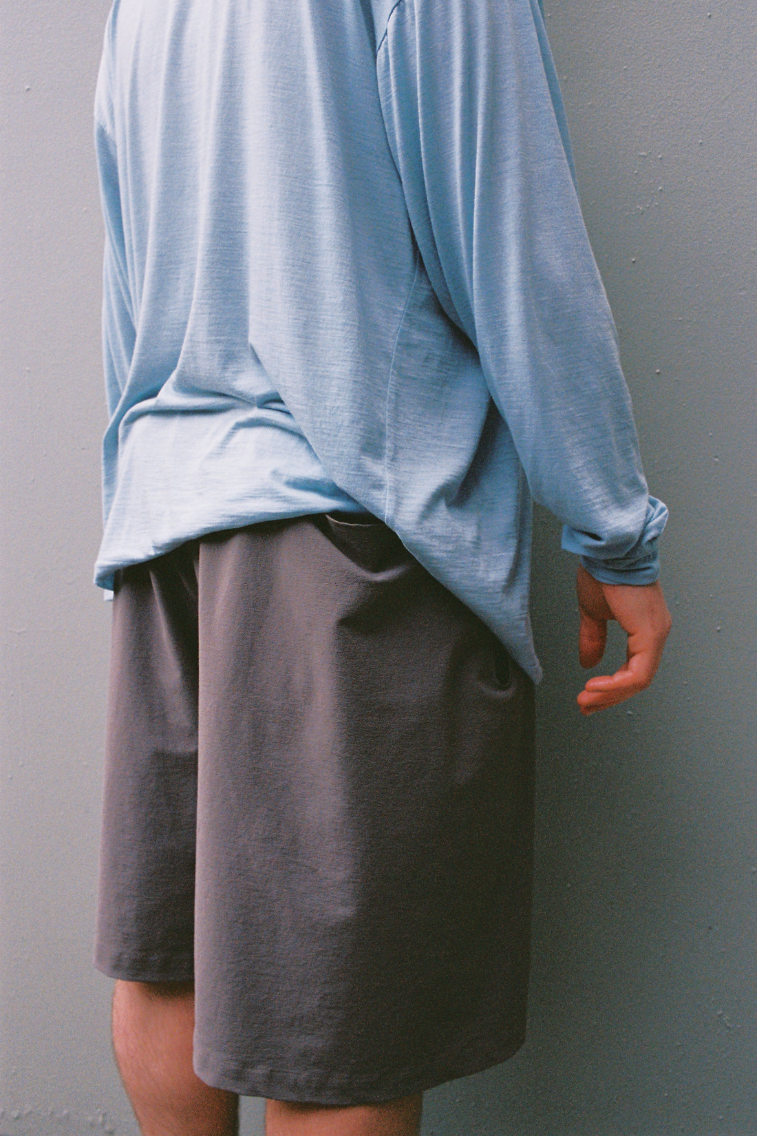 Gnuhr Explora Short in Beluga, view 2.