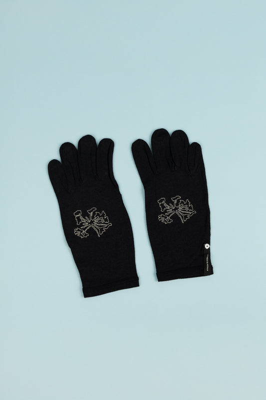 Portal Drift Merino Gloves in black with unique design, perfect for cold weather activities like running and hiking.