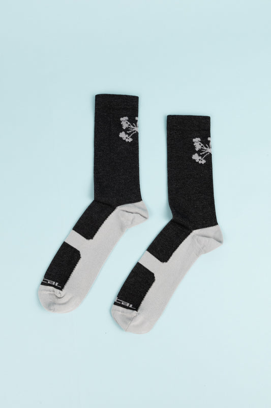 Portal Pattern Active Sock in black with floral design, lightweight and breathable for running and hiking.