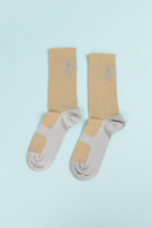 Portal Pattern Active Sock in Desert Taupe color, lightweight and breathable for running, hiking, and cycling.