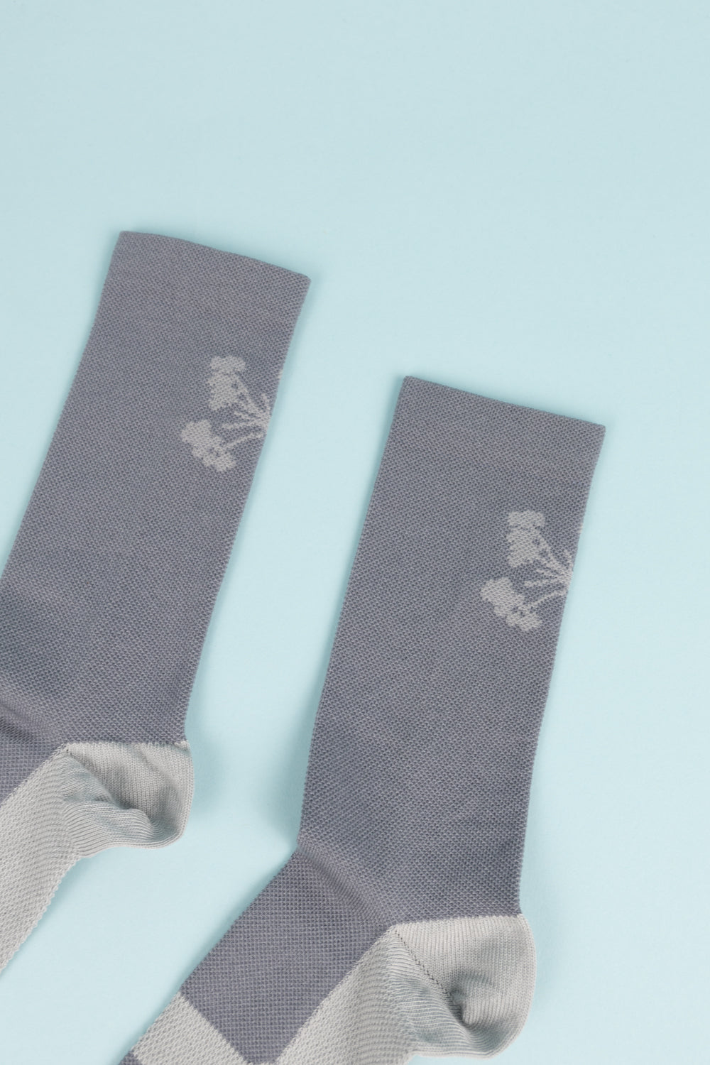 Portal Pattern Active Sock in grey, designed for breathability and comfort during running, hiking, and cycling.
