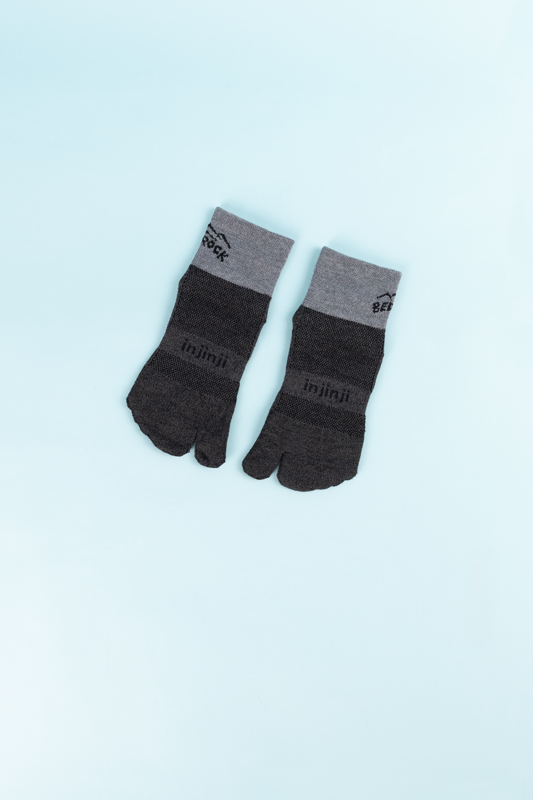 Bedrock Sandals x Injinji Mini-Crew Split Toe Socks - Granite