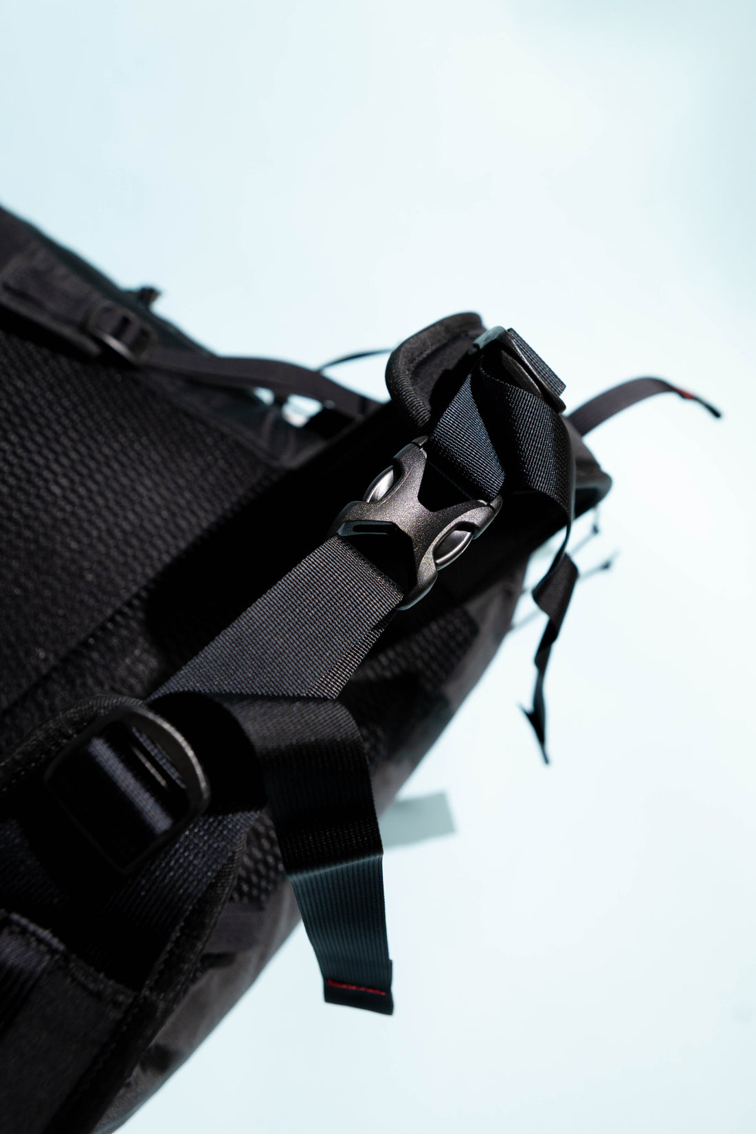 ONE Backpack - Black with Hipbelt