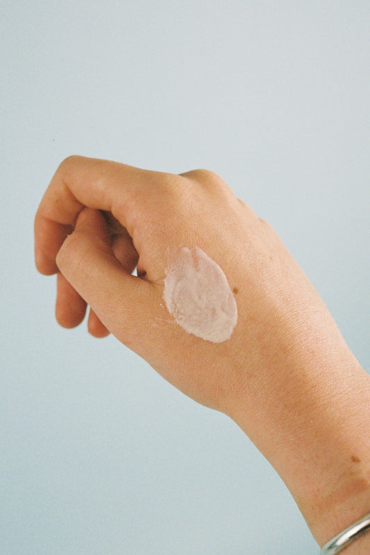 Mechi Zinc & Hyaluronic Sunscreen - Slightly Tinted 70 grams