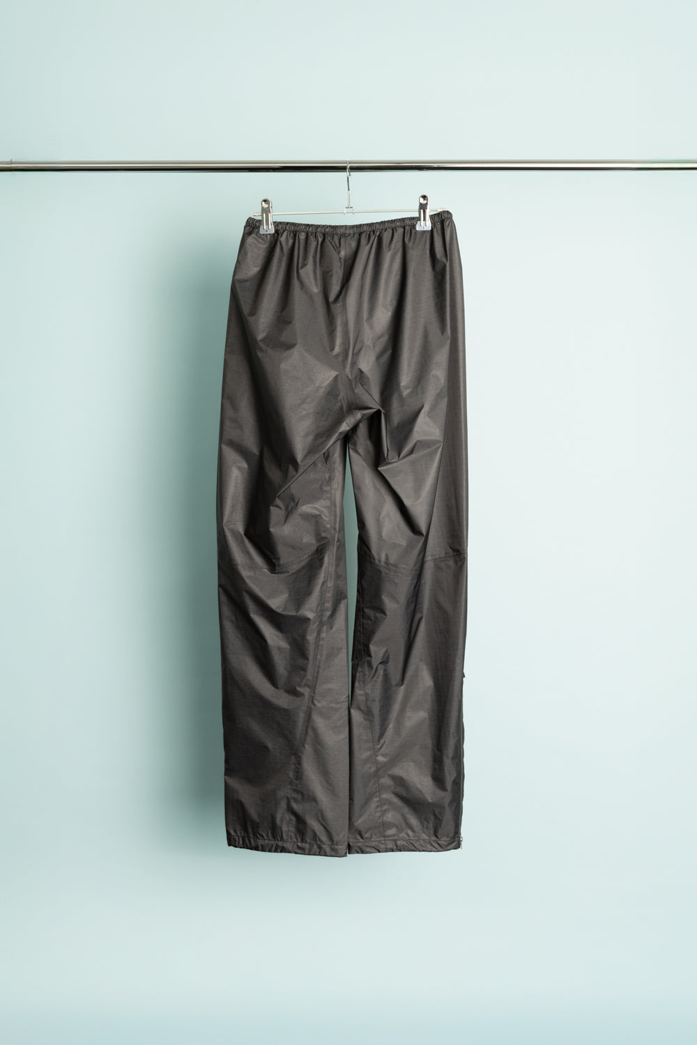 Montbell US Womens Super Dry-Tec U.L. Rain Pants - Dark Gray