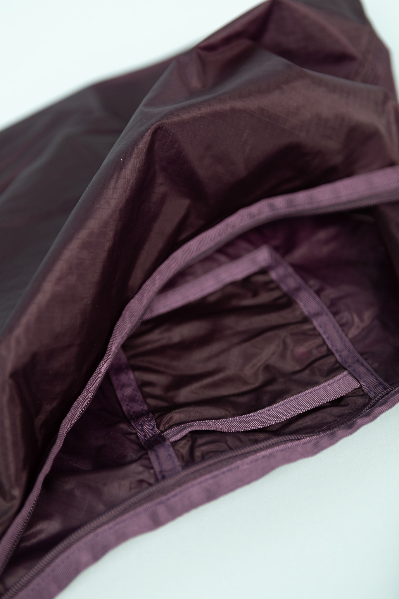 Montbell UL Mono Shoulder Bag Large - Eggplant