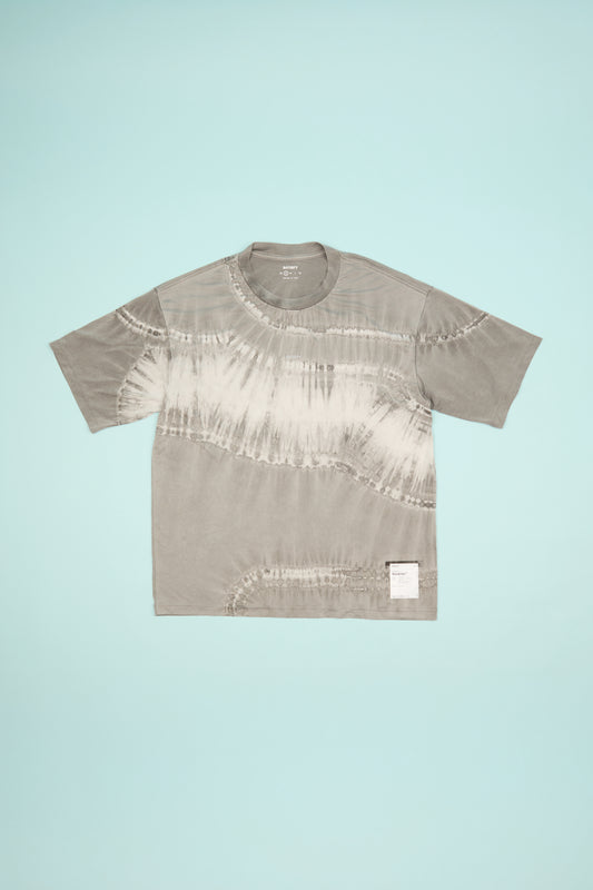 Satisfy AuraLite™ T-Shirt - Tie-Dye Mineral Graphite | Coffee Outdoors