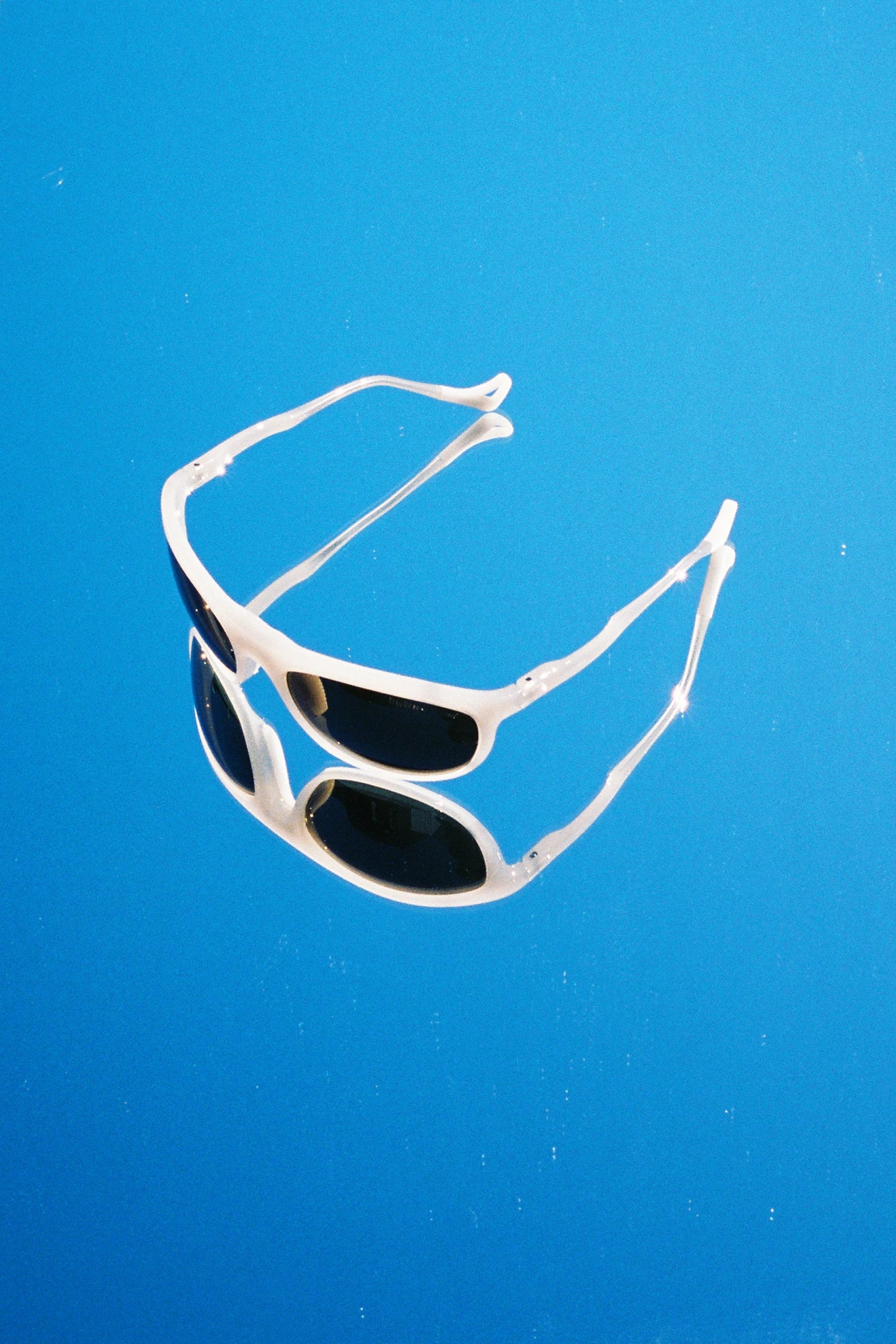 District Vision Takeyoshi Altitude Master Sunglasses - Ivory/D+ Earth Vision | Coffee Outdoors