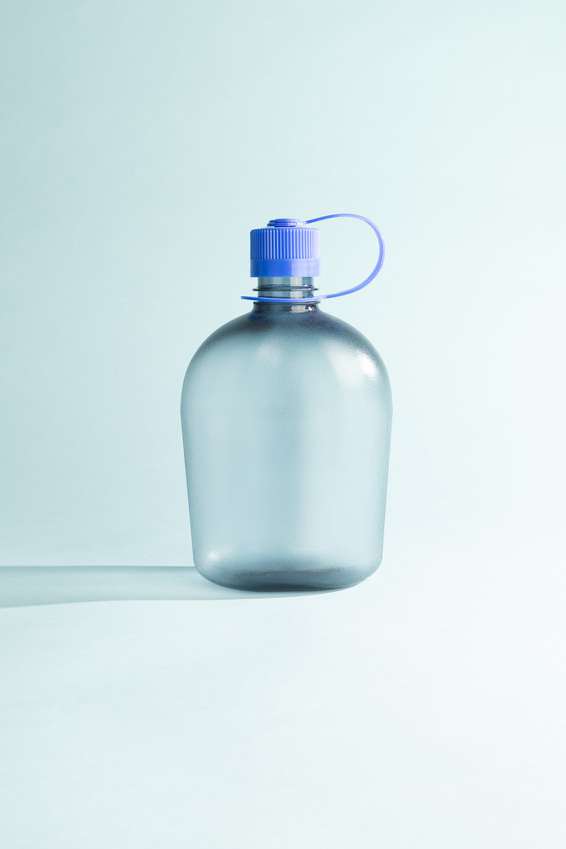 Nalgene Oasis N/M 1L in Grey, view 1.