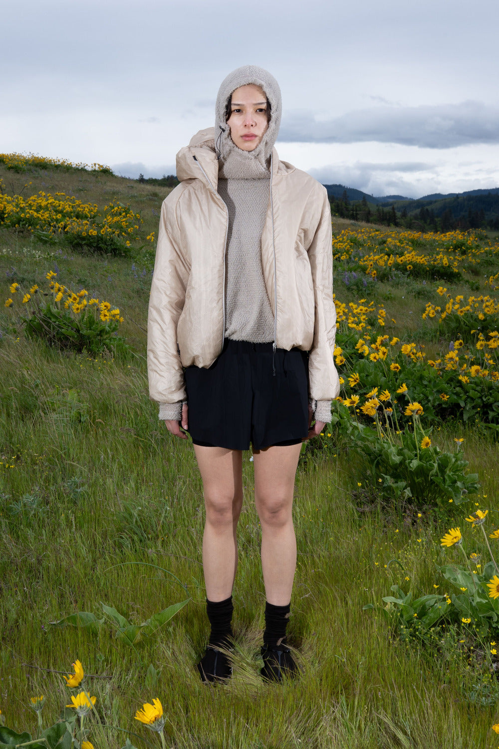 Heatwave Puffer Jacket v1.5 in Cement, product photo 9