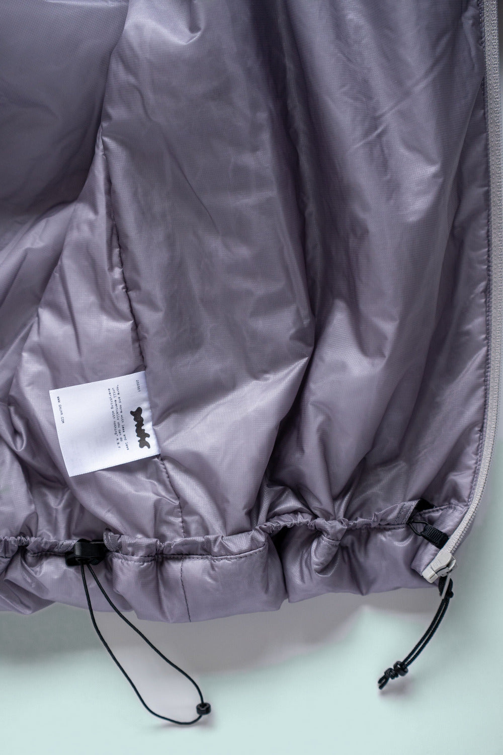 Heatwave Puffer Jacket v1.5 in Raindrops, product photo 12