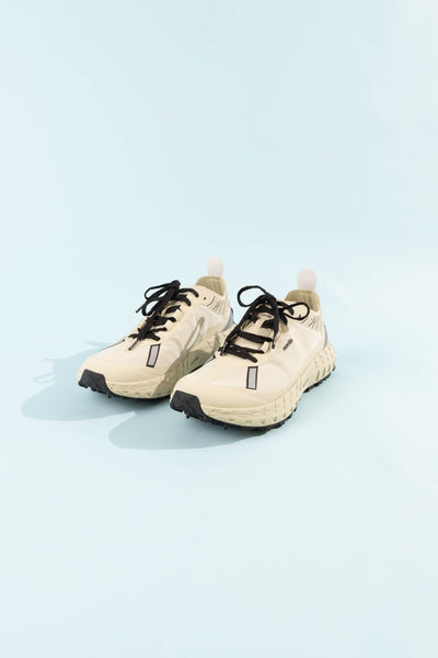 001A - Almond