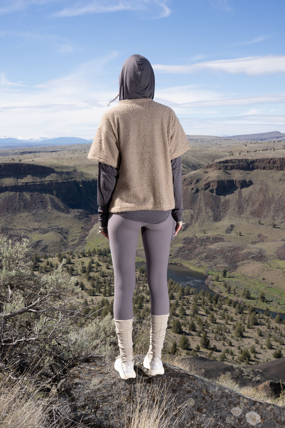 Shag Tee v2.0 in Fallen Rock, product photo 7