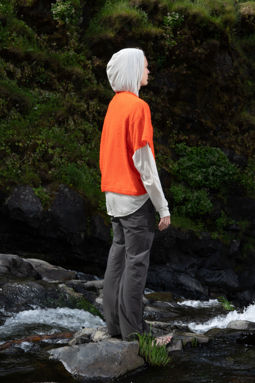 Shag Tee v2.0 in Tangerine Tango, product photo 4