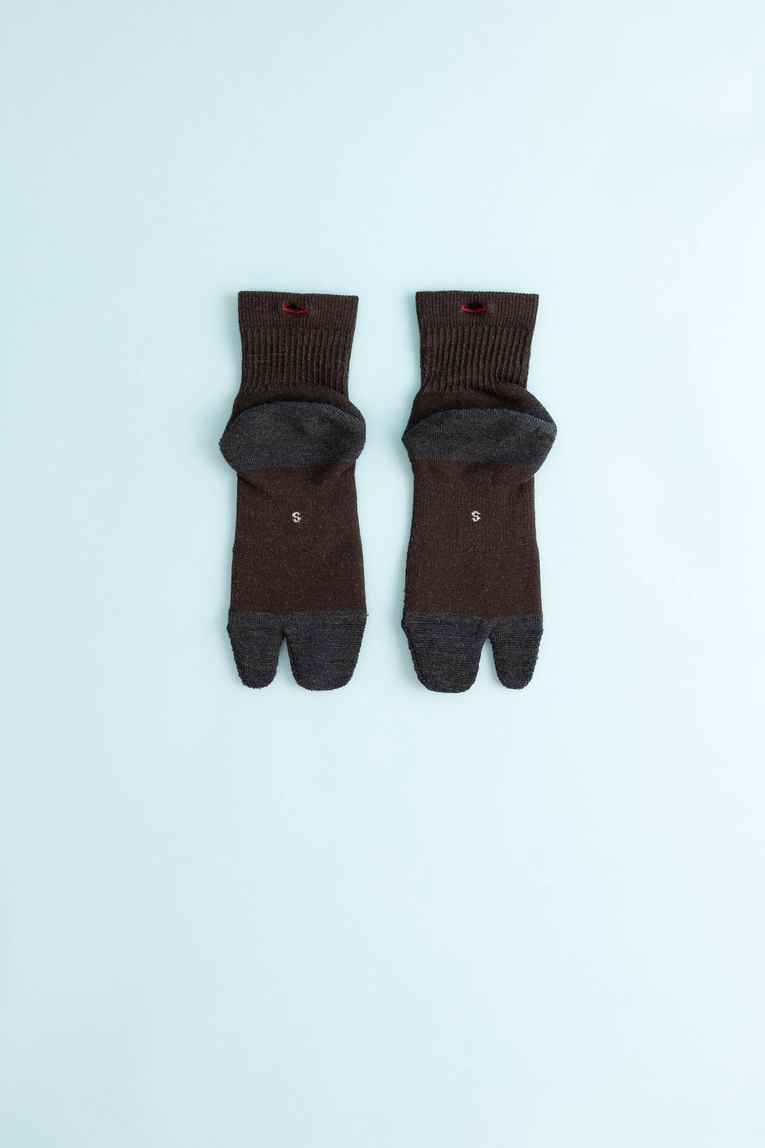 Zen Monk Tabi Socks - Dark Brown/Charcoal