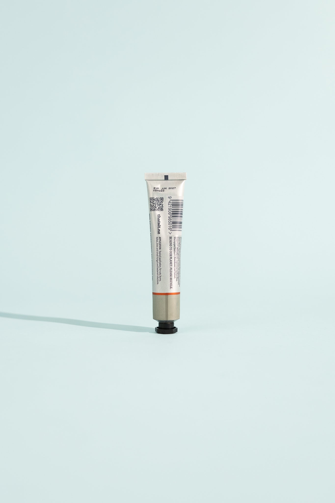 First Aid Gel - 25ml tube on a pastel blue background, essential for first aid kits.