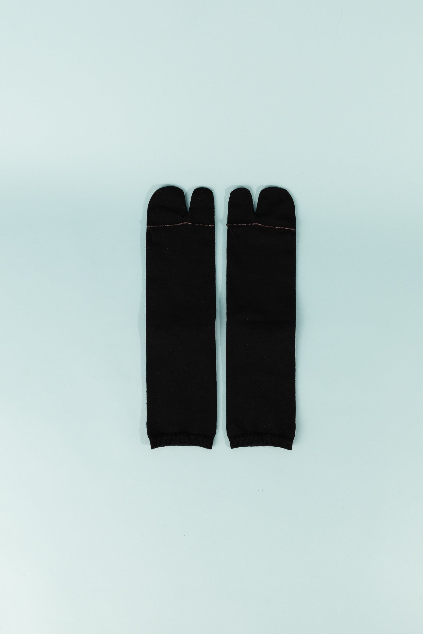 Laceflower Baselayer Tabi Socks - Black