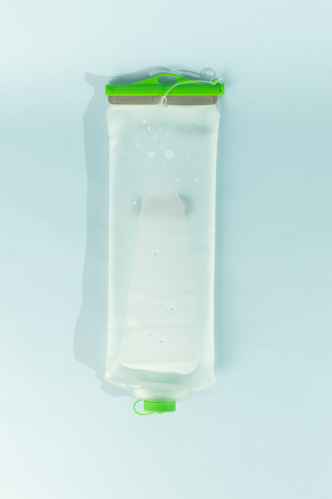 CNOC VectoX 3L Water Bladder 42mm Thread, view 2.