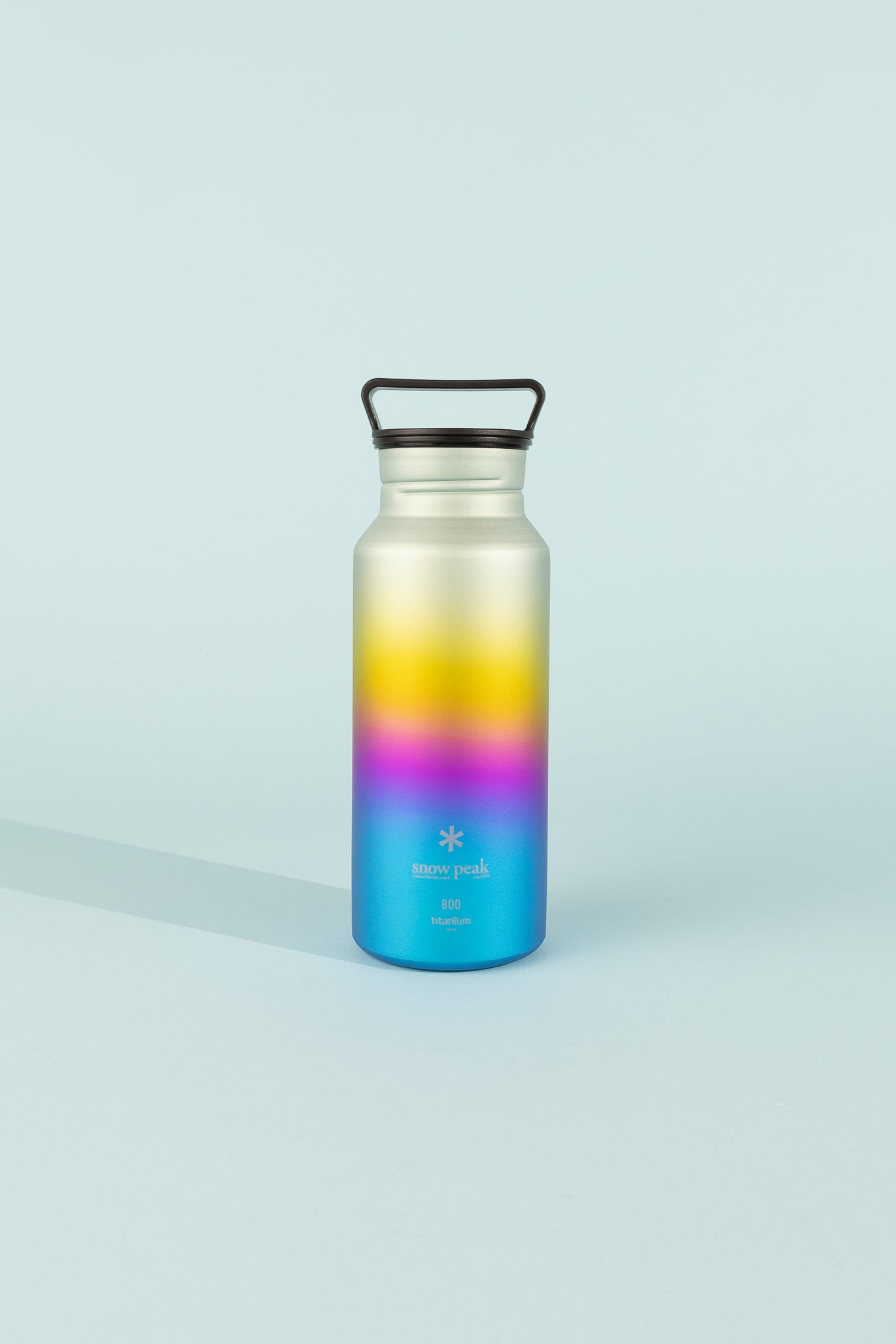 Titanium Aurora Bottle 800 - Rainbow