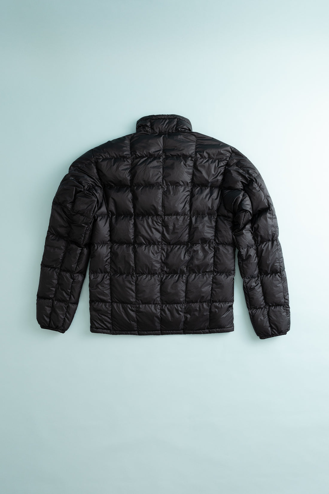 Montbell US Men's Superior 800 Down Jacket in Black, view 4.