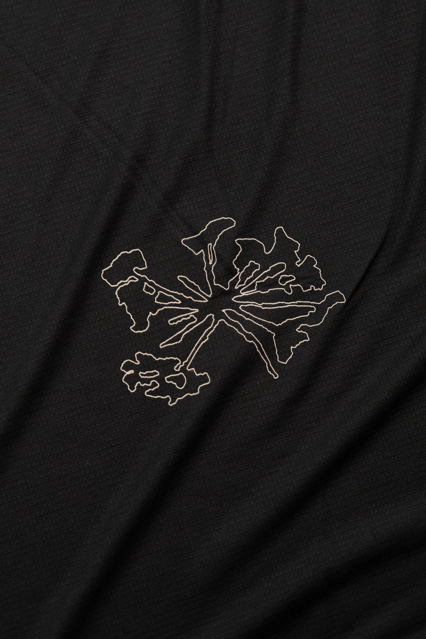 Portal Lateral Peak Tee - Black Beauty