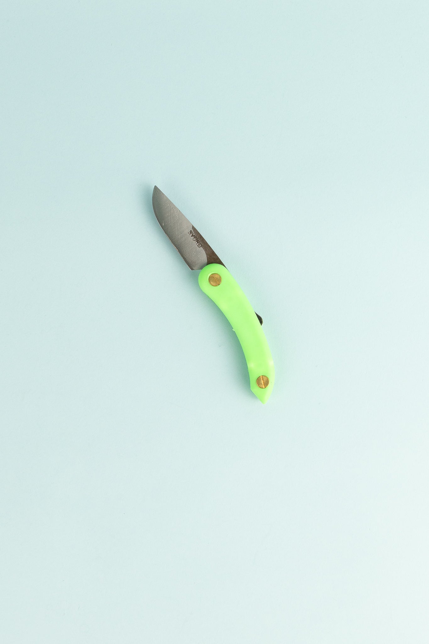 Peasant Knife Mini - Green with a vibrant handle and high grade carbon blade, handcrafted in New Zealand.