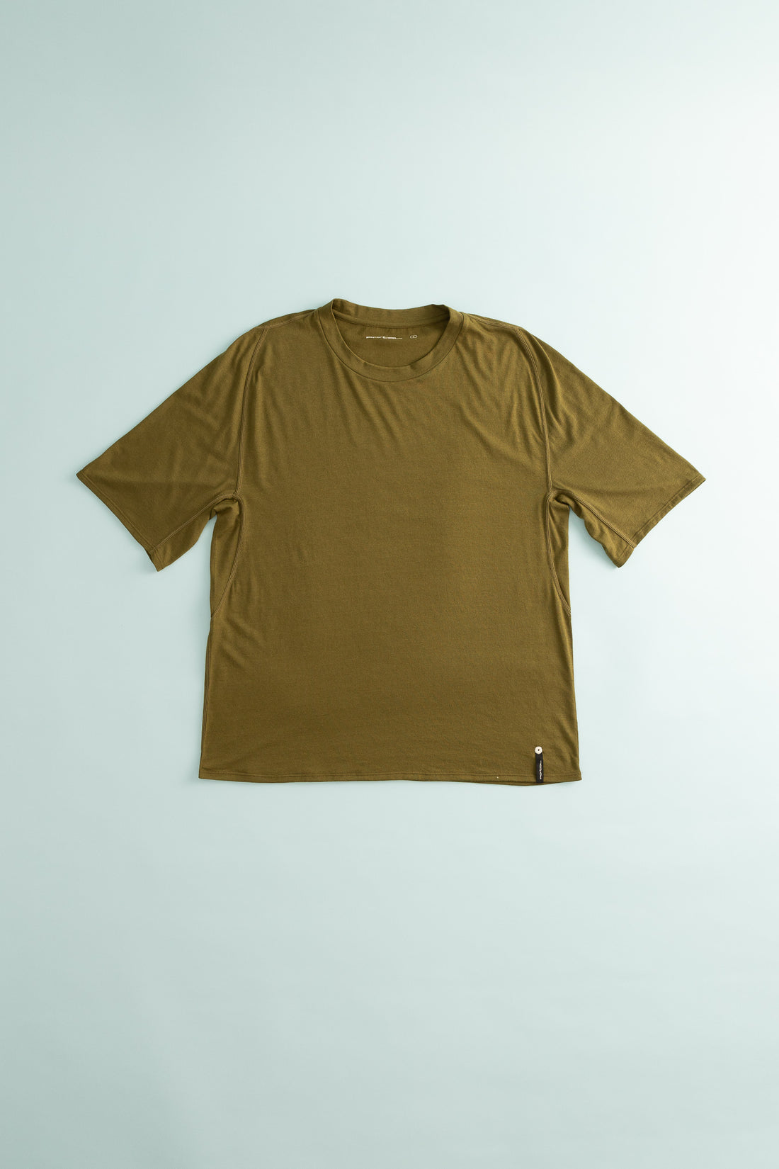 Drift Merino Tee - Dark Olive, ergonomic fit, thermoregulating merino wool, durable nylon, super soft and functional.