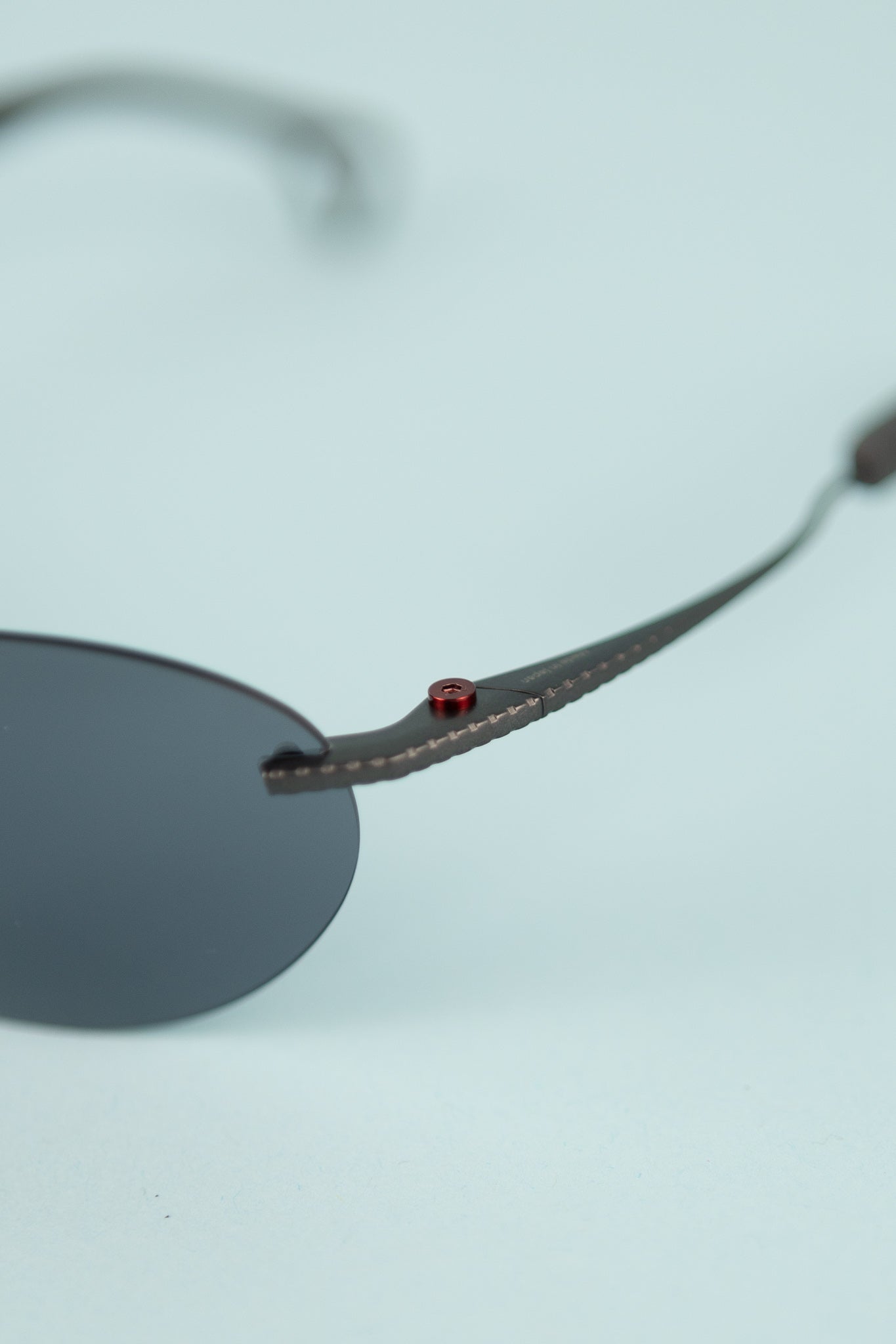 Mami Vantage Titanium Sunglasses - Graphite/D+ Onyx Mirror