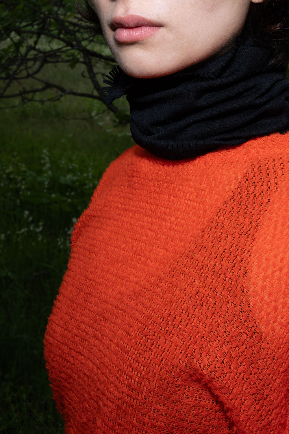 Warp Gaiter in Phantom, product photo 5