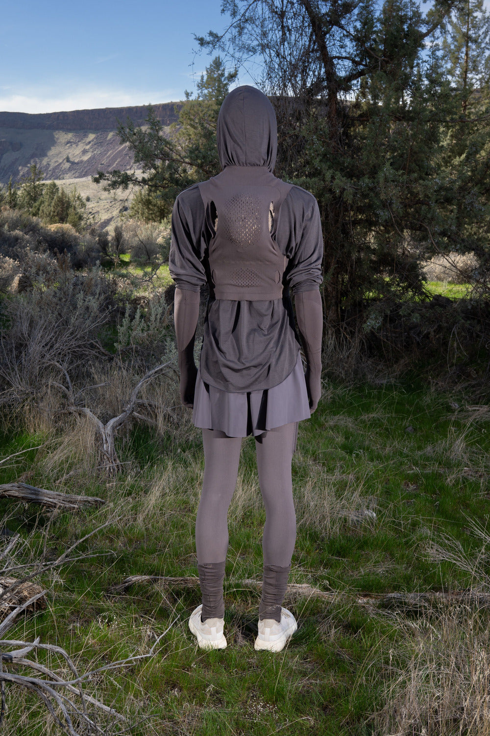 Warp Short Short in Rabbit, product photo 4